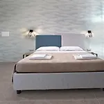 Toc Toc 4* بونتيكانيانو